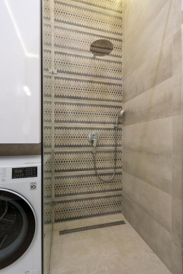 Luxury 3Bedrm 2Bathrm Apartment With Danube River View بودابست المظهر الخارجي الصورة